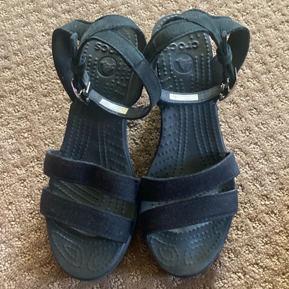 Crocs Comfiest classic wedges EVER!